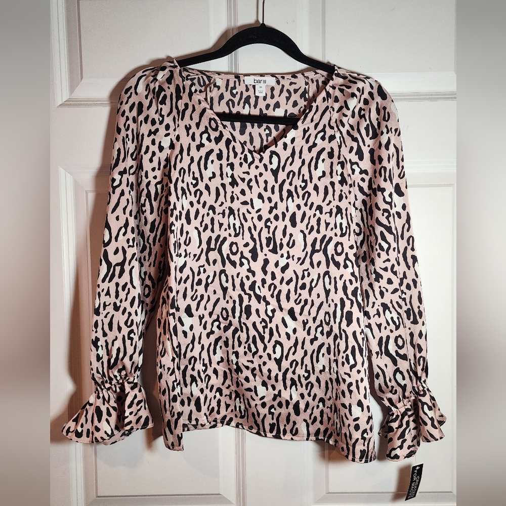 NWT Bar III Pink and Black Leopard-Print Ruffle Cuff Blouse XS